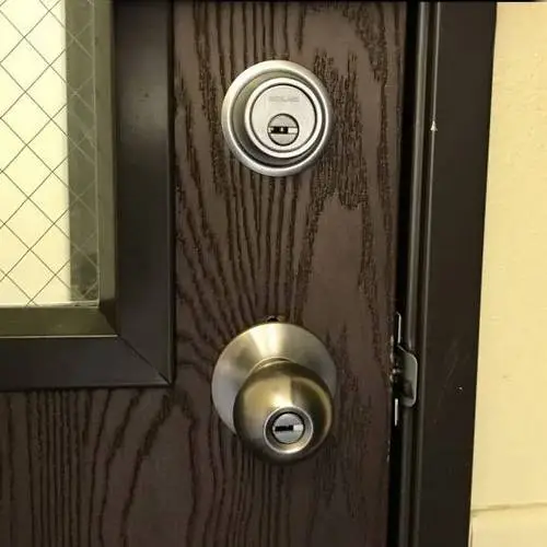 Commercial locks upgrade with a high security cylinder