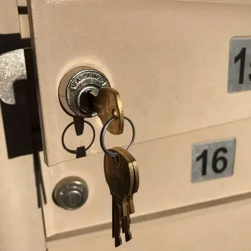 mail box locks